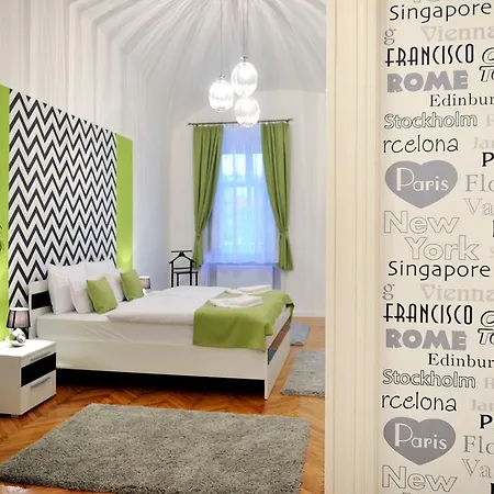 アパート Varkapitany エゲル