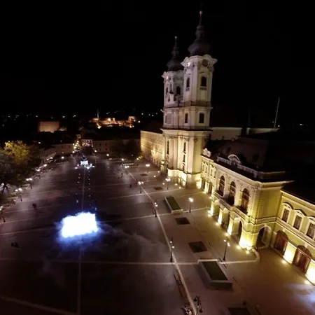 Varkapitany アパート